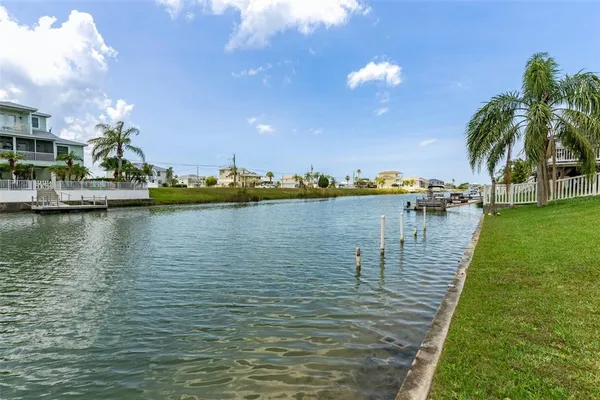 $299,000 | 4048 Bluefish Drive, Hernando Beach, FL 34607
