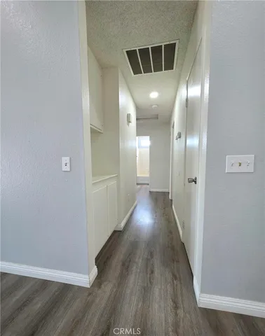 $2,600 | 13568 Live Oak Street, Hesperia, CA 92345