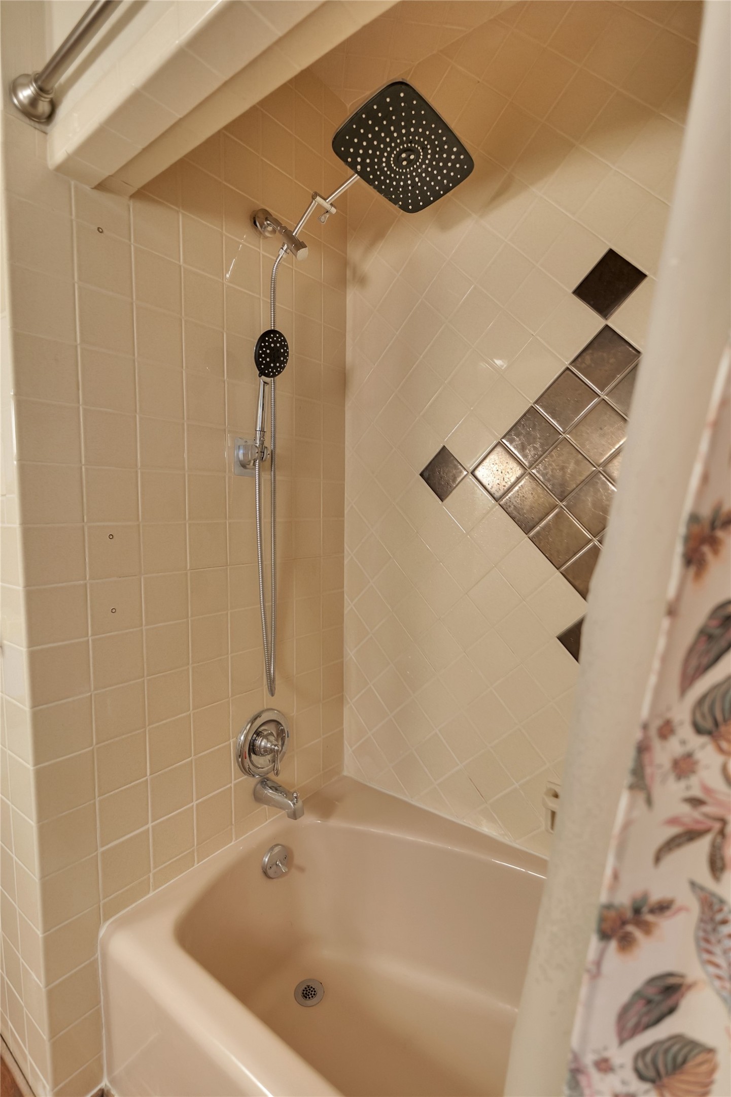 4002 Allegheny Road Erie, PA 16509 - Photo 20 of 43 Gallery Image 20