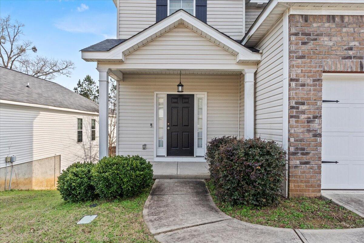 2003 Dundee Way Grovetown, GA 30813 - Photo 4 of 33 04-Front of Home