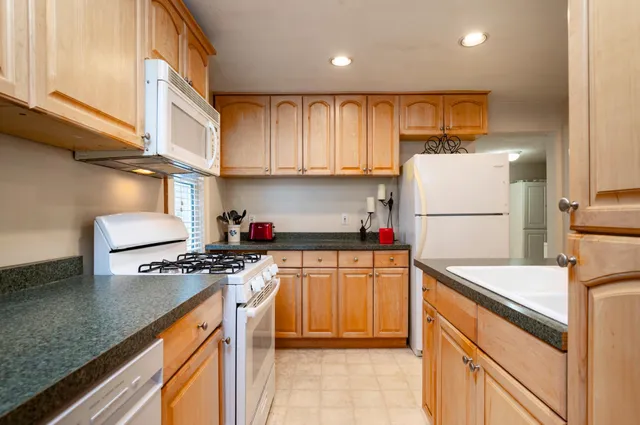 $250,000 | 1183 North Hancock Street, St. Paul, MN 55106