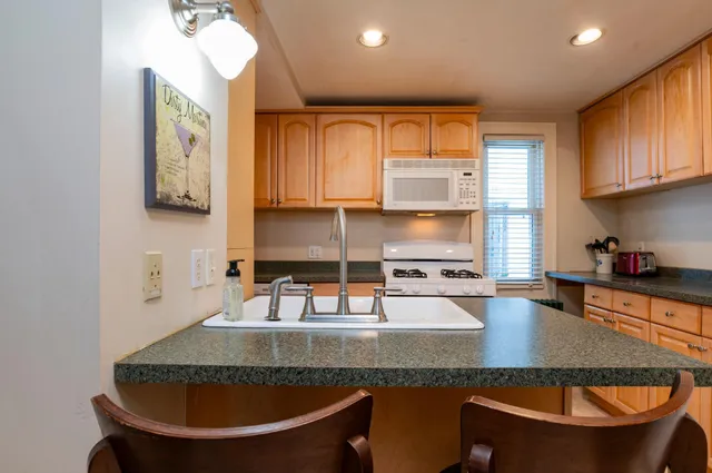 $250,000 | 1183 North Hancock Street, St. Paul, MN 55106