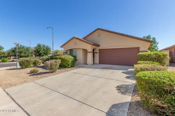 $2,100 | 17715 West Redfield Road, Surprise, AZ 85388