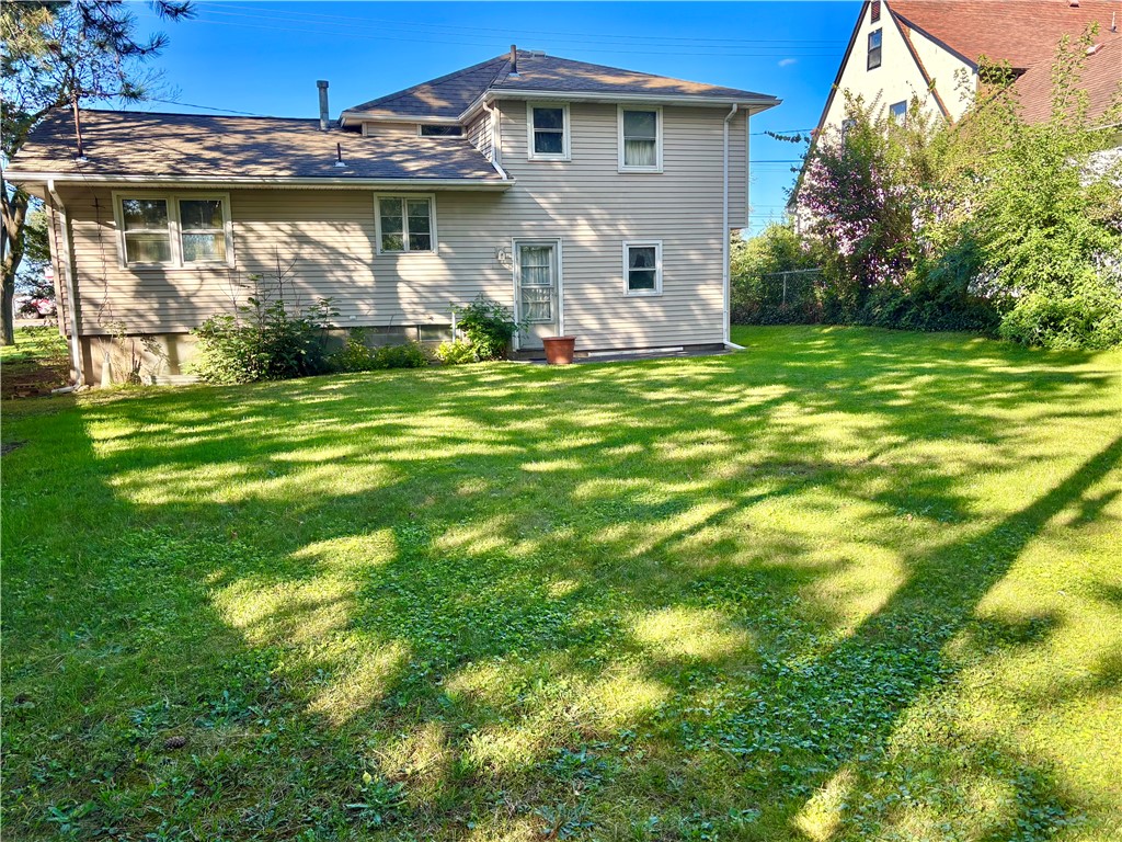 2137 West Ridge Road Greece, NY 14626 - Photo 6 of 34 Gallery Image 6