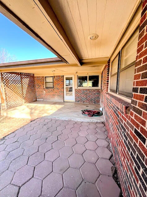 2801 57th Street Lubbock, TX 79413 - Photo 11 of 14 Back Patio