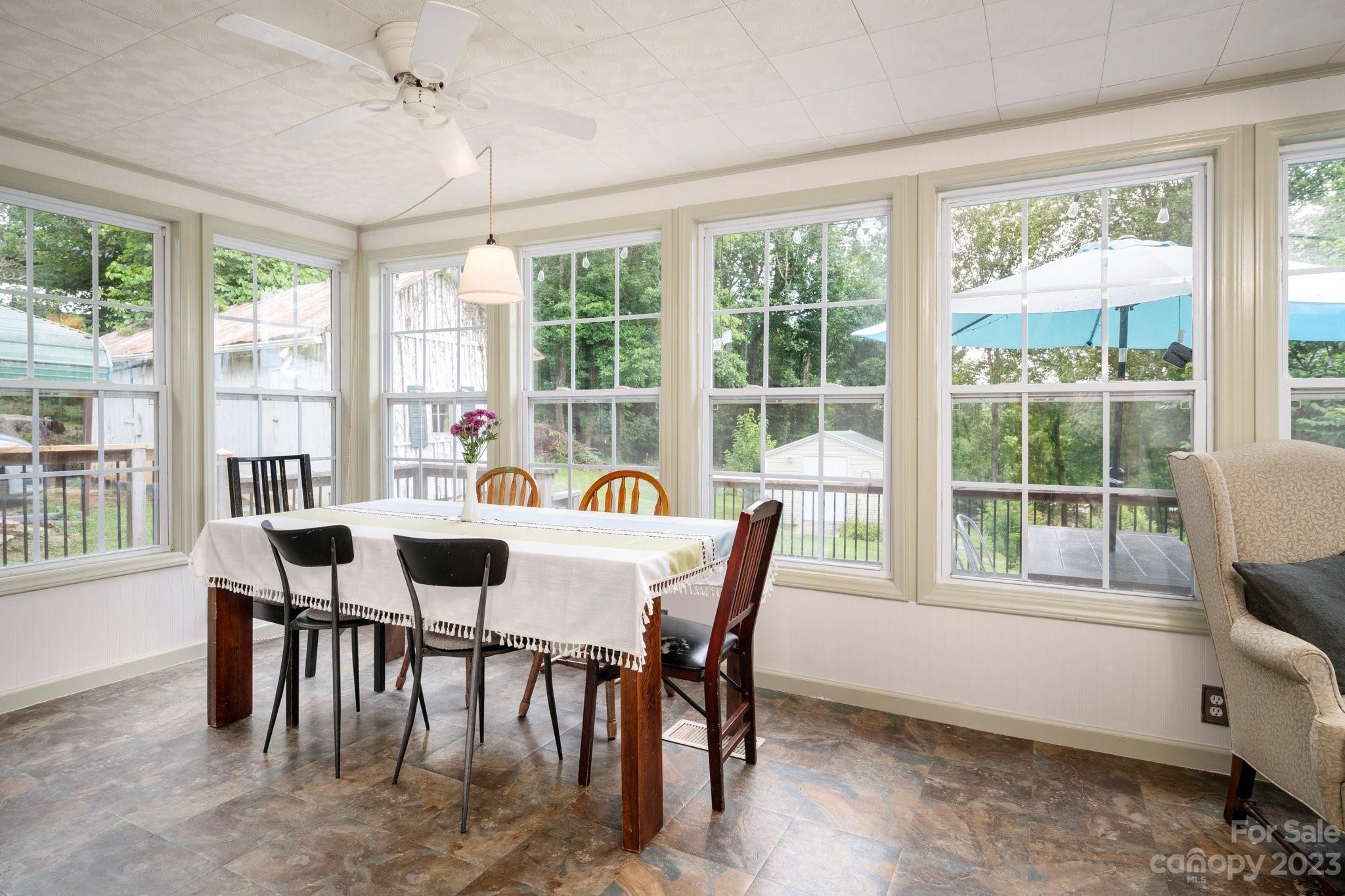 41 Lindsey Road Candler, NC 28715 - Photo 12 of 32 Gallery Image 12