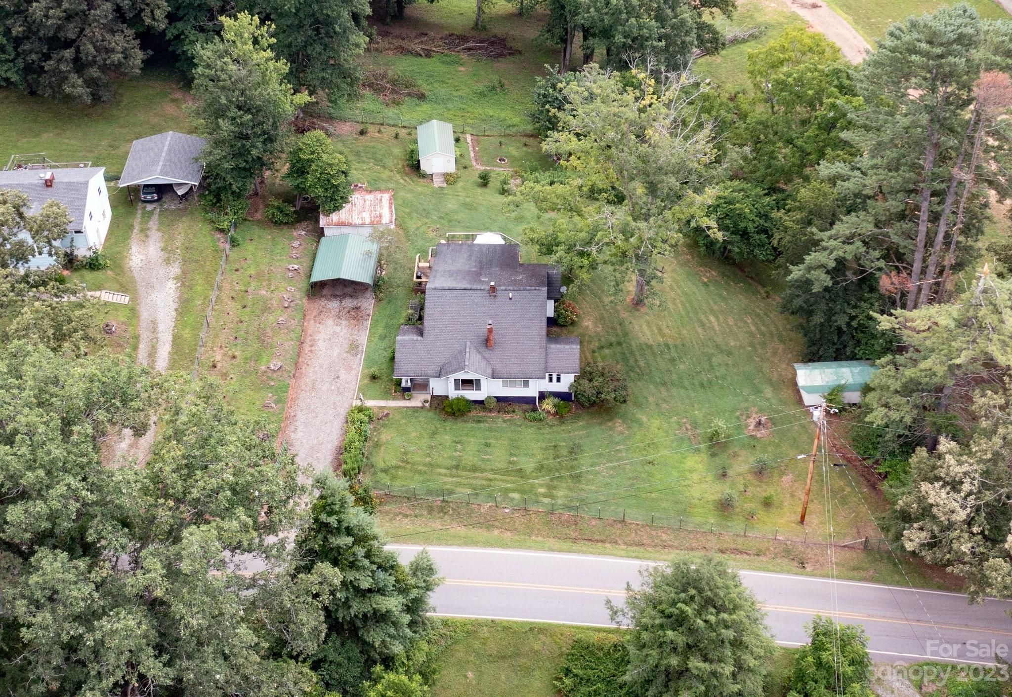 41 Lindsey Road Candler, NC 28715 - Photo 26 of 32 Gallery Image 26