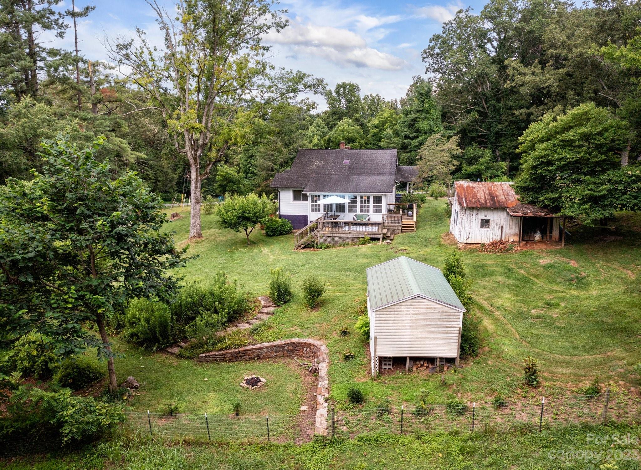 41 Lindsey Road Candler, NC 28715 - Photo 32 of 32 Gallery Image 32