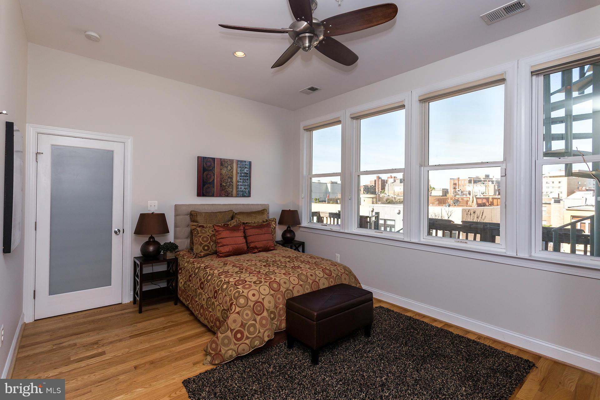2450 Ontario Road Northwest, Unit 4 Washington, DC 20009 - Photo 15 of 30 Bedroom (Master)