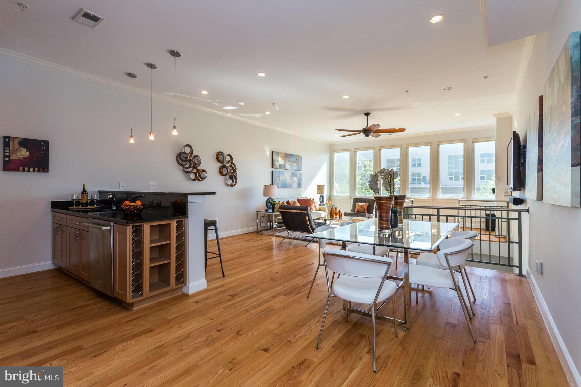 2450 Ontario Road Northwest, Unit 4 Washington, DC 20009 - Photo 9 of 30 Dining Room