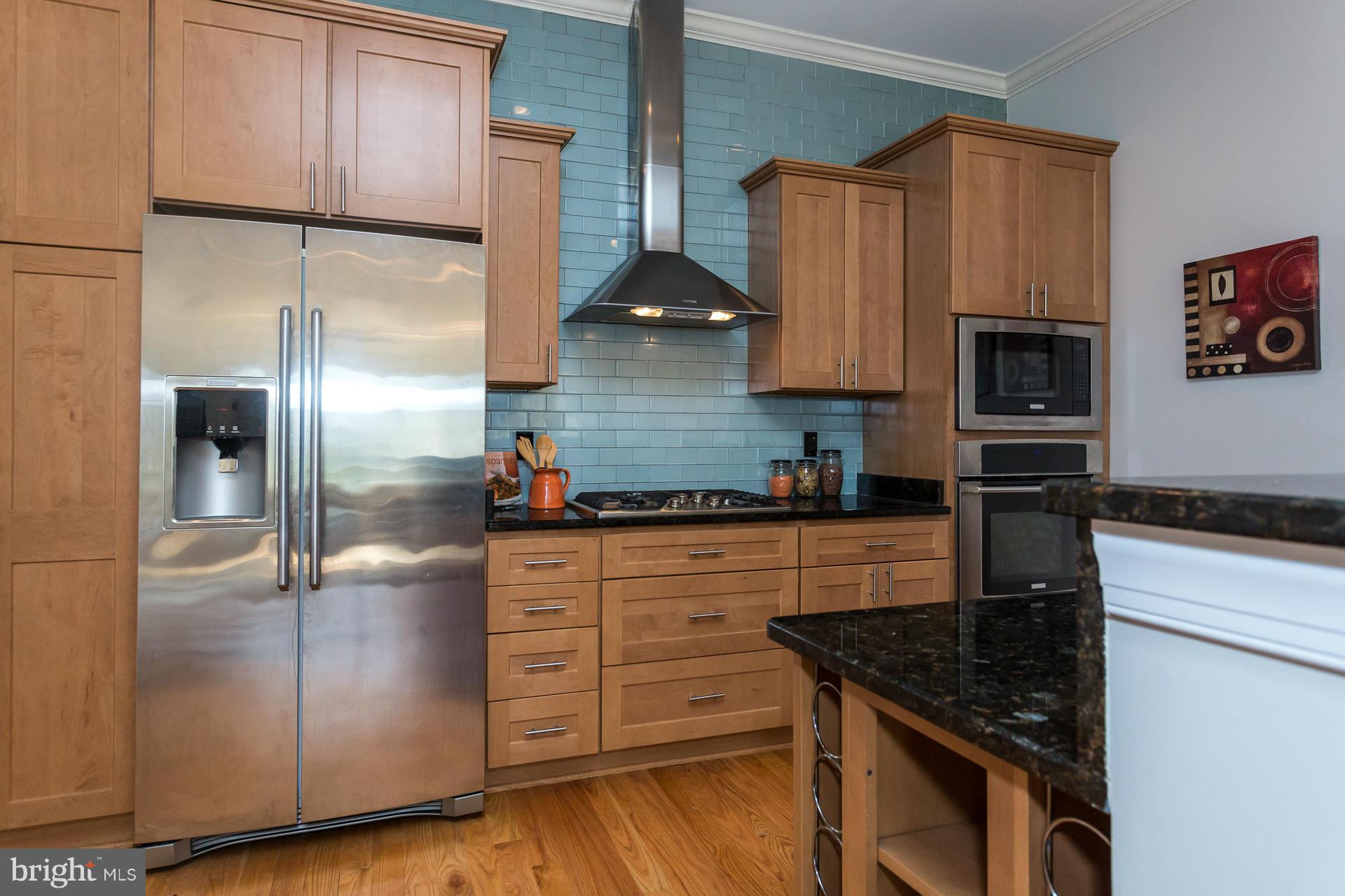 2450 Ontario Road Northwest, Unit 4 Washington, DC 20009 - Photo 10 of 30 Kitchen