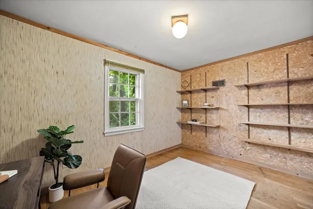 $850,000 | 208 North Maple Terrace, Oconomowoc, WI 53066