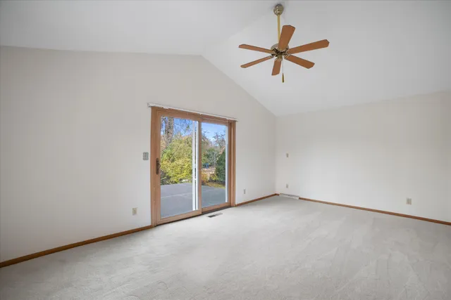 $850,000 | 208 North Maple Terrace, Oconomowoc, WI 53066