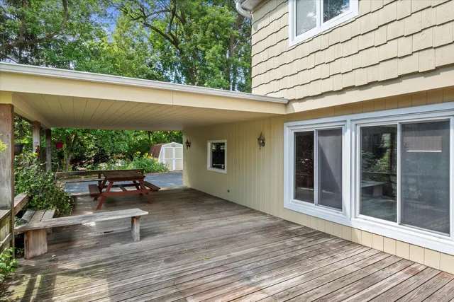 $850,000 | 208 North Maple Terrace, Oconomowoc, WI 53066