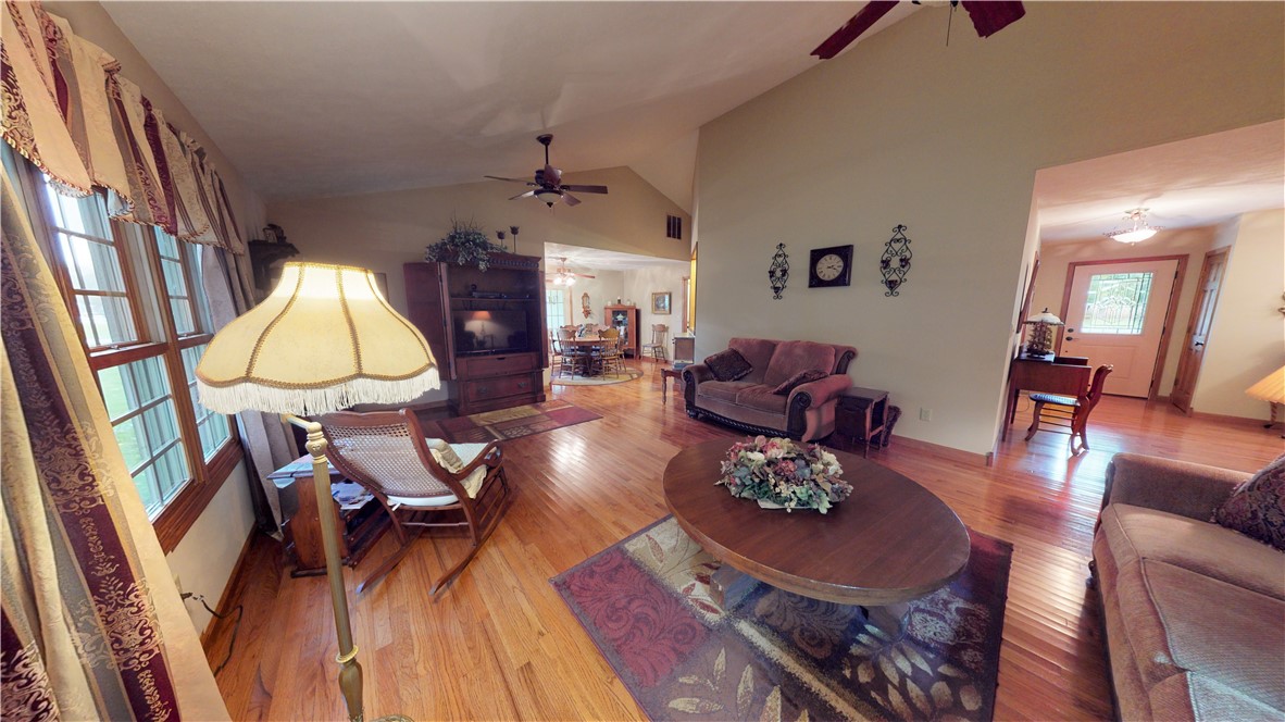 14052 East 3785 North Road Hoopeston, IL 60942 - Photo 13 of 37