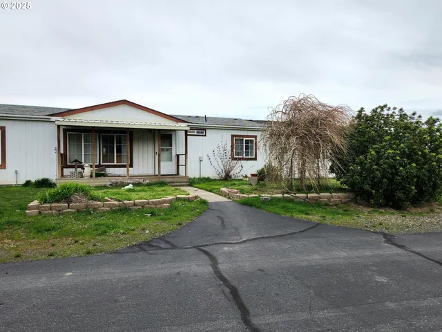 $445,000 | 1425 Main Street, Arlington, OR 97812