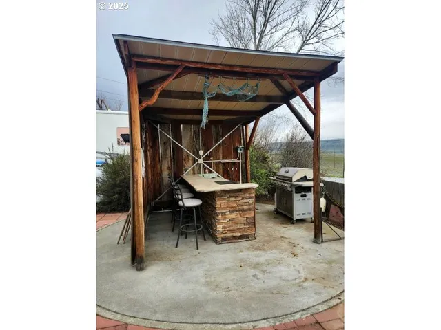 $445,000 | 1425 Main Street, Arlington, OR 97812