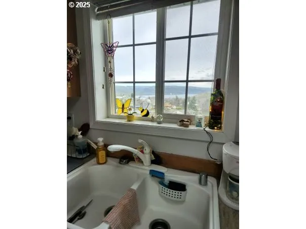 $445,000 | 1425 Main Street, Arlington, OR 97812