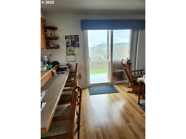 $445,000 | 1425 Main Street, Arlington, OR 97812