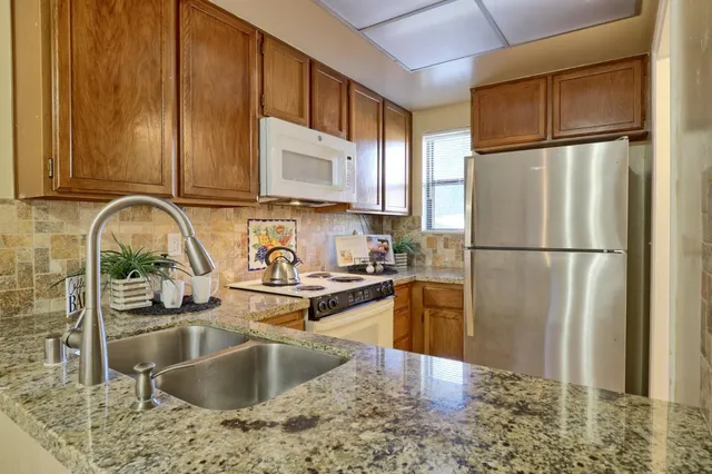 $799,000 | 2040 Main Street, Unit 106, Santa Clara, CA 95050