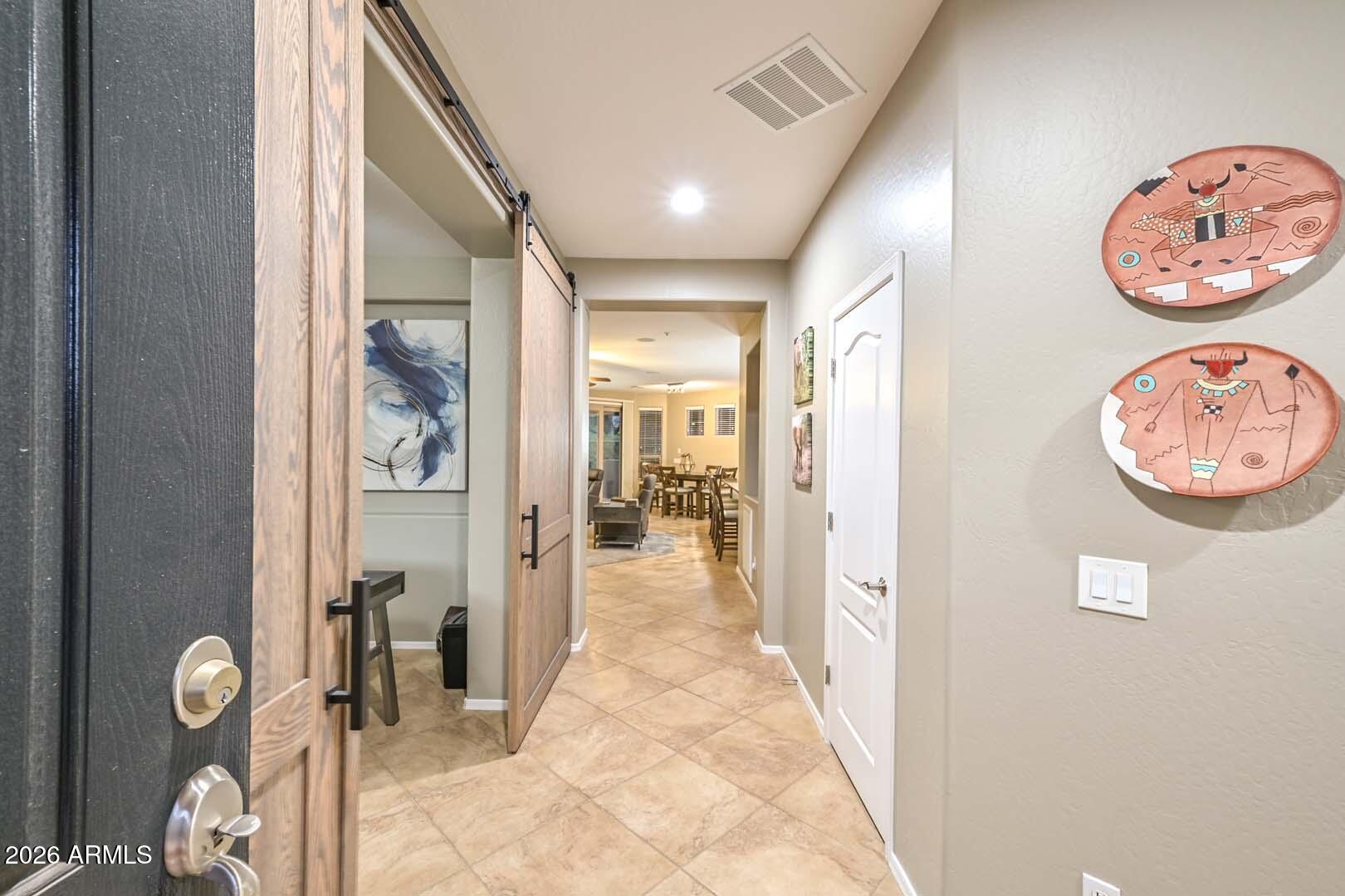 12843 West Black Hill Road Peoria, AZ 85383 - Photo 3 of 47 Foyer