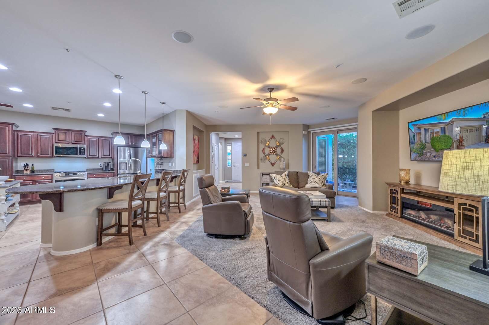 12843 West Black Hill Road Peoria, AZ 85383 - Photo 6 of 47 Great Room