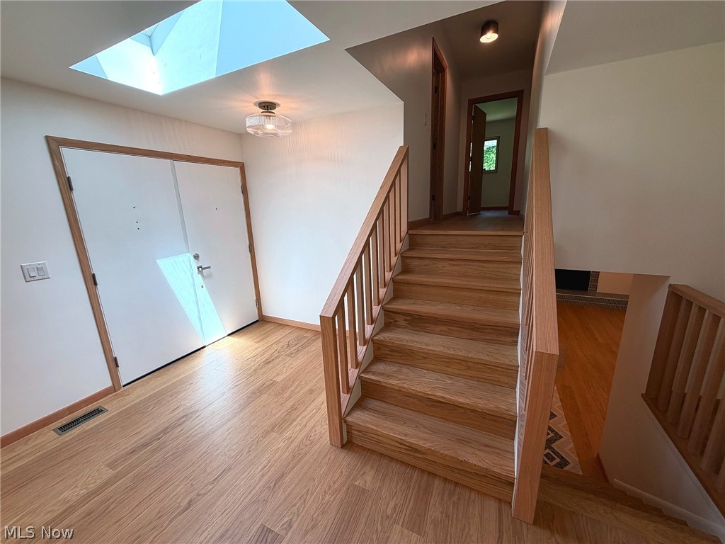 3866 Woodthrush Road Akron, OH 44333 - Photo 8 of 32