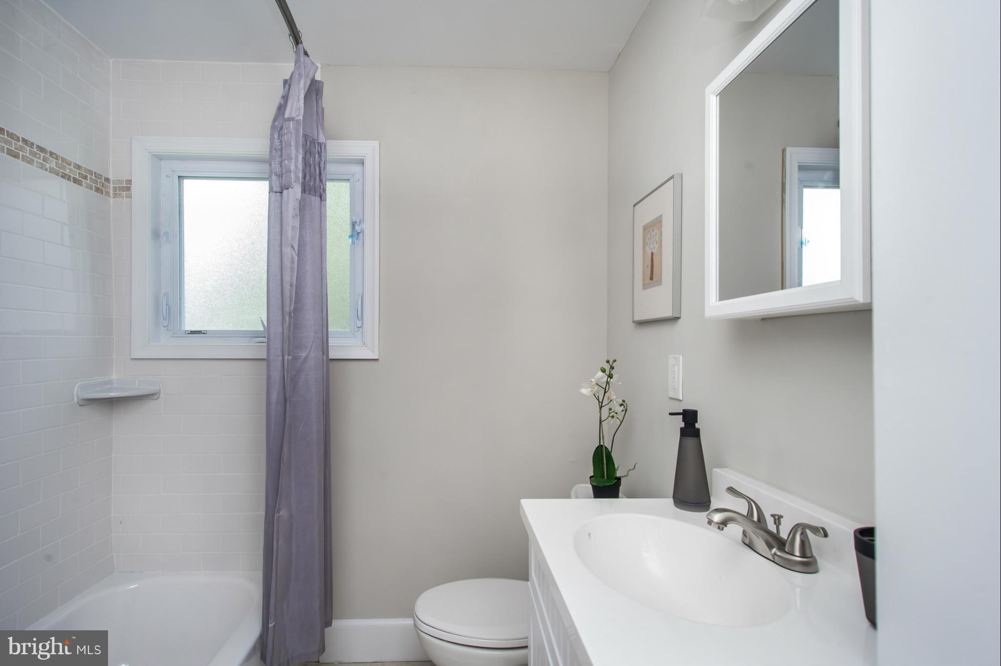 46 Township Road Baltimore, MD 21222 - Photo 17 of 29 Bath
