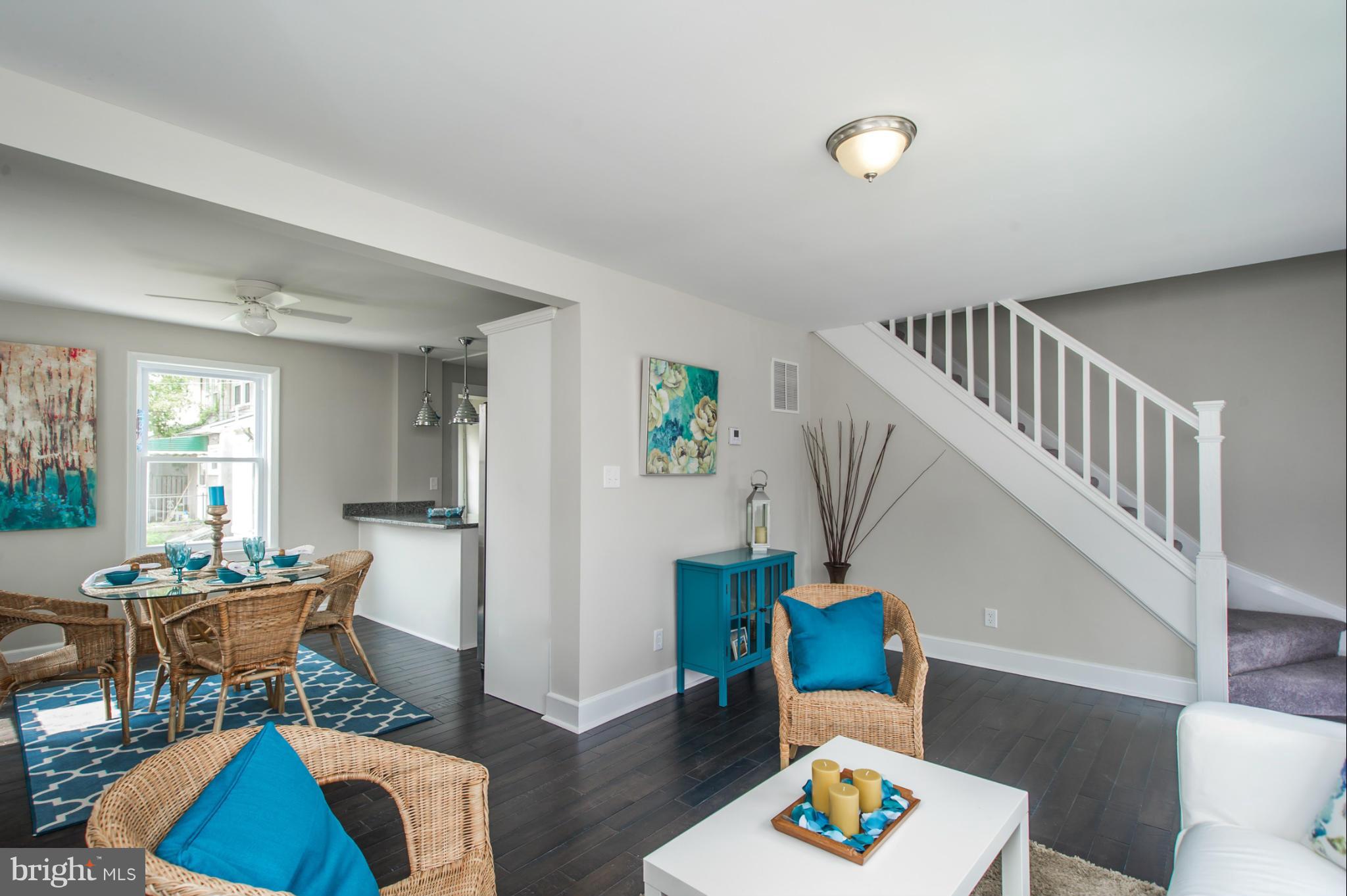 46 Township Road Baltimore, MD 21222 - Photo 5 of 29 Living Room