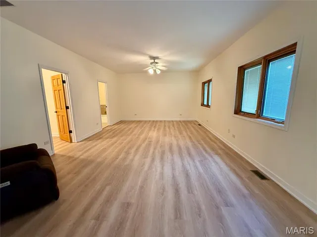 $575,000 | 20404 Alpine Trail, Raymondville, MO 65555