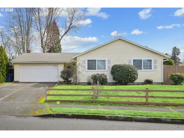 $450,000 | 820 Northeast Cochran Avenue, Gresham, OR 97030