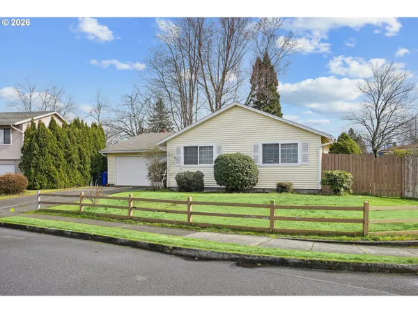 $450,000 | 820 Northeast Cochran Avenue, Gresham, OR 97030