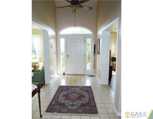 4 Petty Road Cranbury, NJ 08512 - Photo 2 of 15 Gallery Image 2