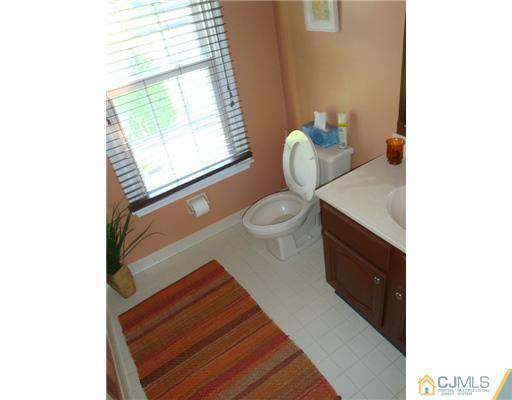 4 Petty Road Cranbury, NJ 08512 - Photo 10 of 15 Gallery Image 10