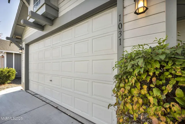 $499,999 | 1031 Village Knoll Drive, Sparks, NV 89436