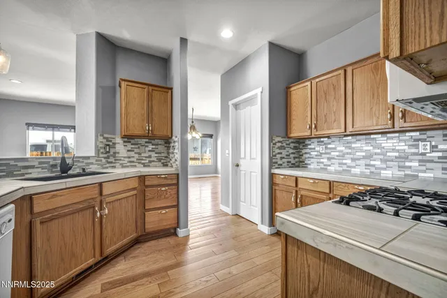 $499,999 | 1031 Village Knoll Drive, Sparks, NV 89436