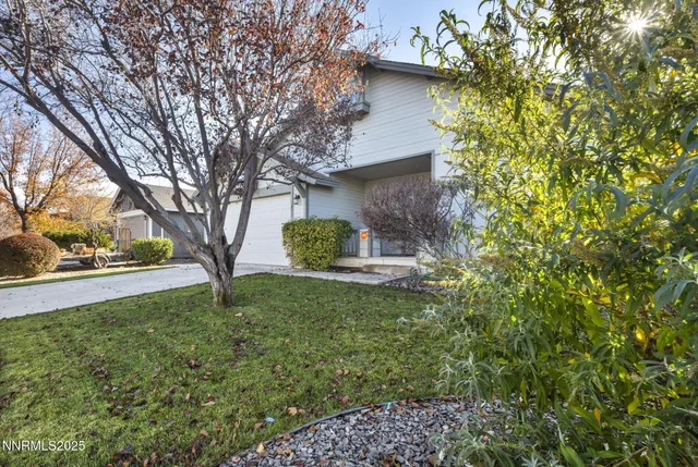 $499,999 | 1031 Village Knoll Drive, Sparks, NV 89436