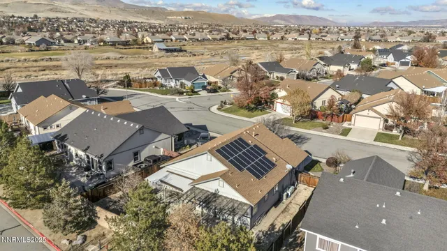 $499,999 | 1031 Village Knoll Drive, Sparks, NV 89436