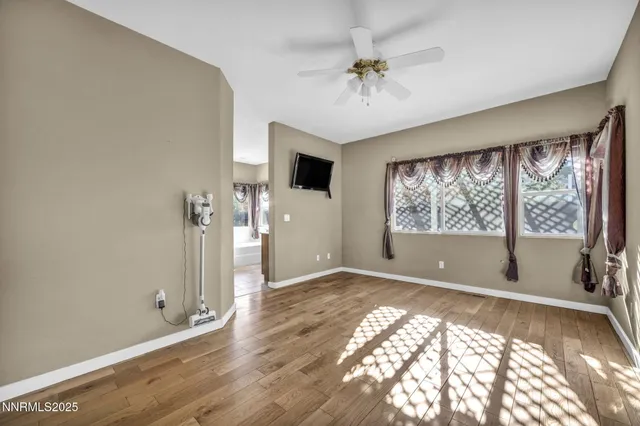 $499,999 | 1031 Village Knoll Drive, Sparks, NV 89436