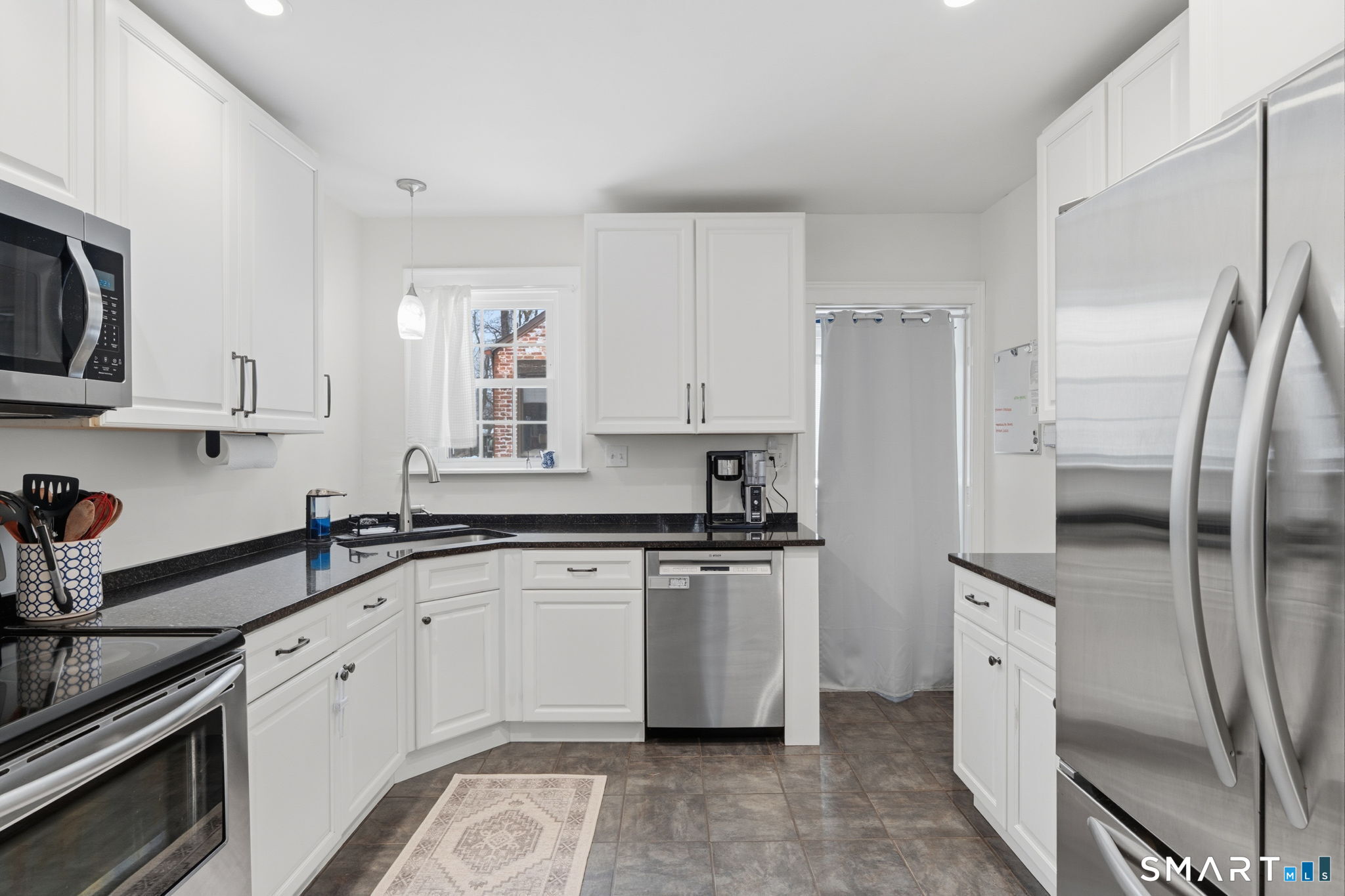 7 Ledyard Road New Britain, CT 06053 - Photo 14 of 38