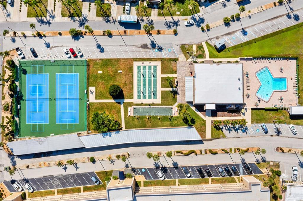 511 Boca Ciega Point Boulevard North St. Petersburg, FL 33708 - Photo 23 of 24 a front view of a building with outdoor area