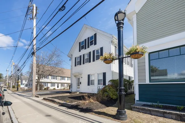 $450,000 | 23 Main Street, Unit 2, Topsfield, MA 01983
