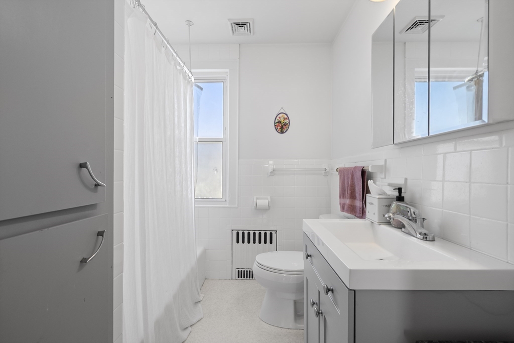 23 Main Street, Unit 2 Topsfield, MA 01983 - Photo 19 of 31