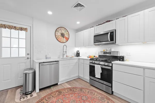 $450,000 | 23 Main Street, Unit 2, Topsfield, MA 01983
