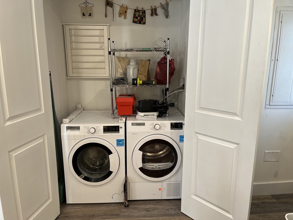 23 Main Street, Unit 2 Topsfield, MA 01983 - Photo 8 of 31