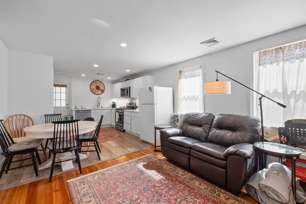 $450,000 | 23 Main Street, Unit 2, Topsfield, MA 01983