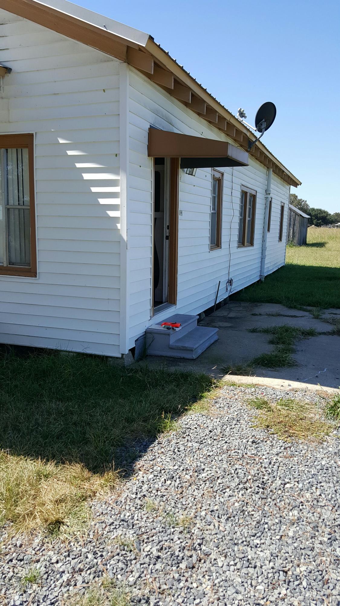 121 Venus Road Opelousas, LA 70570 - Photo 16 of 16 20151015_125535_resized