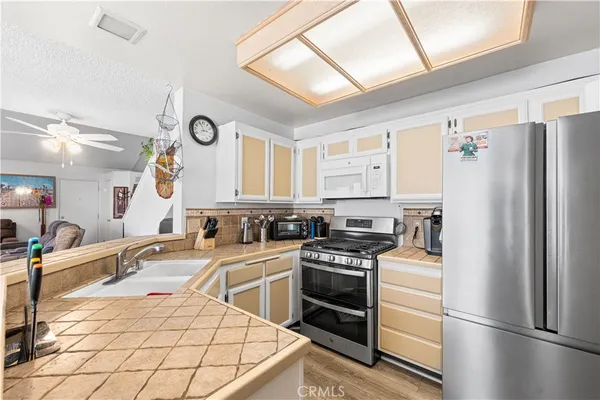 $345,000 | 37940 42nd Street East, Unit 115, Palmdale, CA 93552