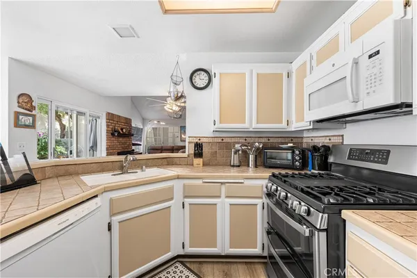 $345,000 | 37940 42nd Street East, Unit 115, Palmdale, CA 93552