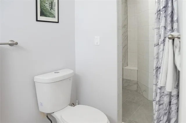 $6,950 | 821 Southwest 13th Court, Pompano Beach, FL 33060